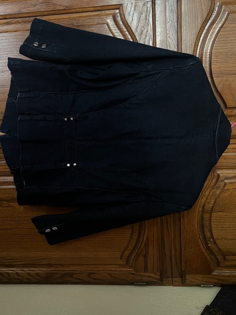 Women's Dark wash Jean Jacket - Classic Collared Denim Blazer - Picture 5 of 9